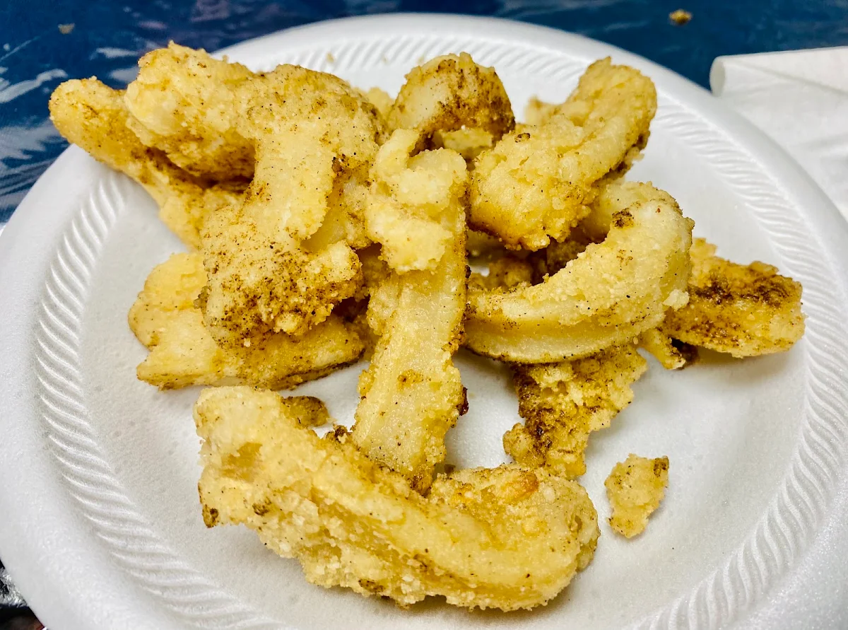 deep fry calamari 炸鱿鱼